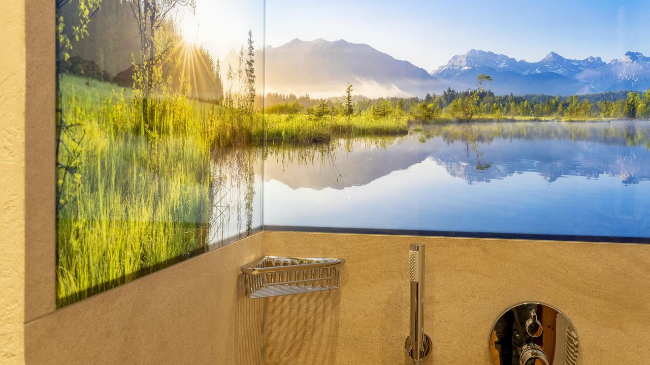 Ferienwohnung Heublume Leuchtbild im Badezimmer-Fe Ferienwohnung Heublume Leuchtbild im Badezimmer-Fe